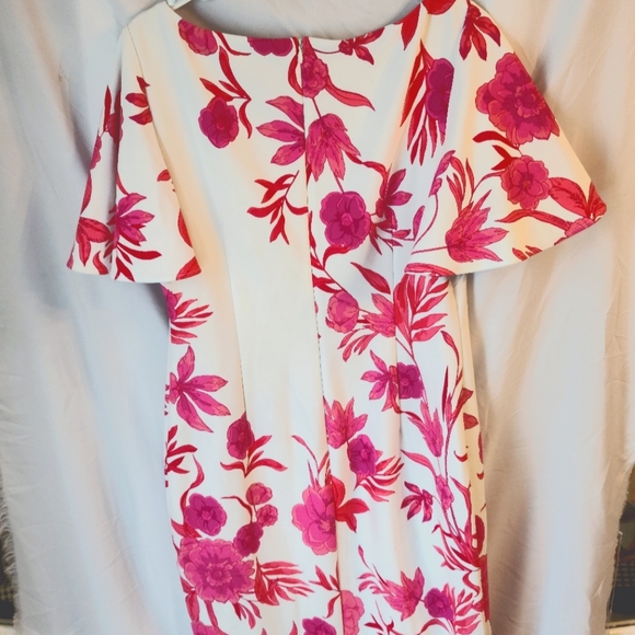 Woman's Dress white with floral size 14 - Picture 2 of 8